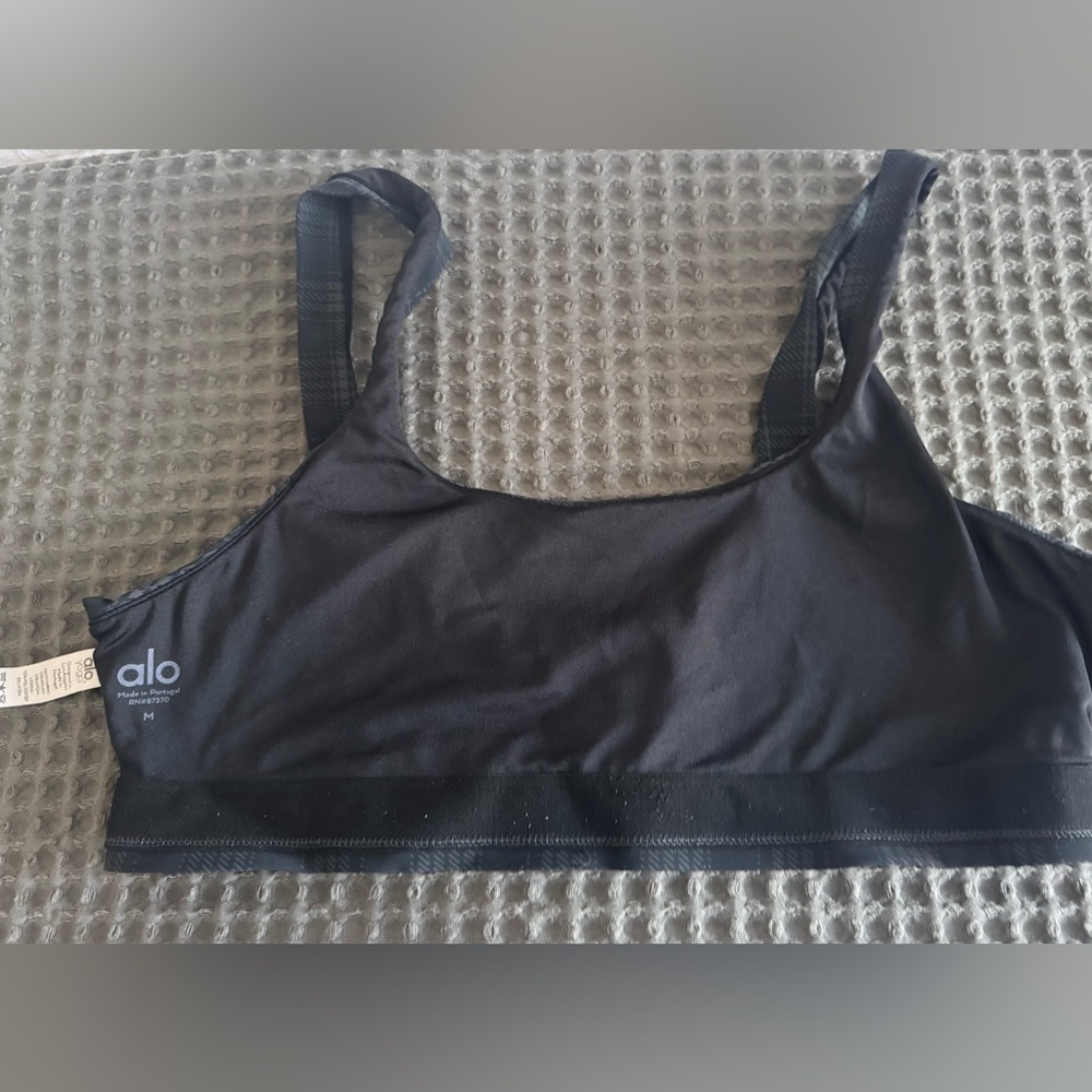 alo yoga gray plaid low impact sports bra (medium) - Picture 4 of 5